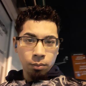 Meet your Posher, Luis